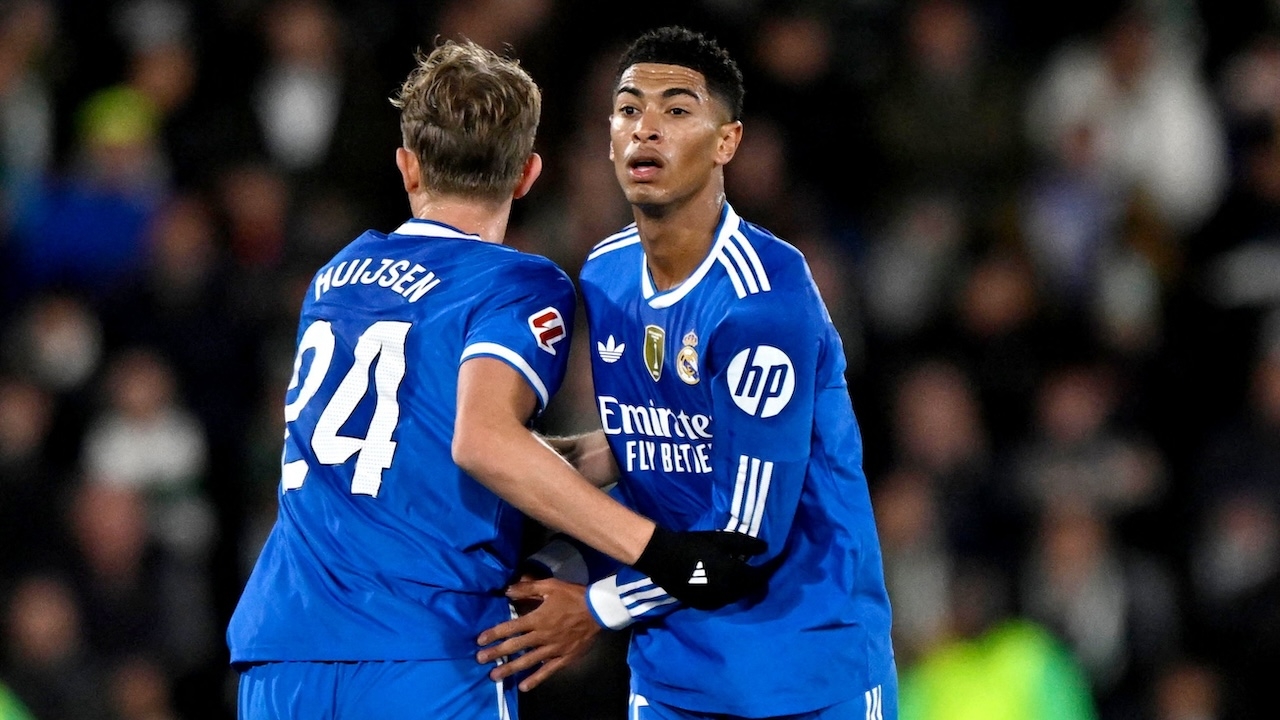 ผลบอลเมื่อคืน เรอัลมาดริด บุกเจ๊า เอลเช่ ยังยึดจ่าฝูงลาลีกา