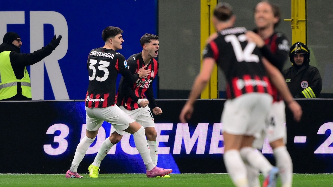 ผลบอลเมื่อคืน เอซีมิลาน เฉือน อินเตอร์มิลาน ขึ้นรองฝูง กัลโช่ เซเรีย อา